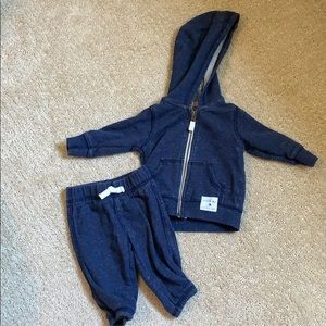 Carter’s Matching sweater set